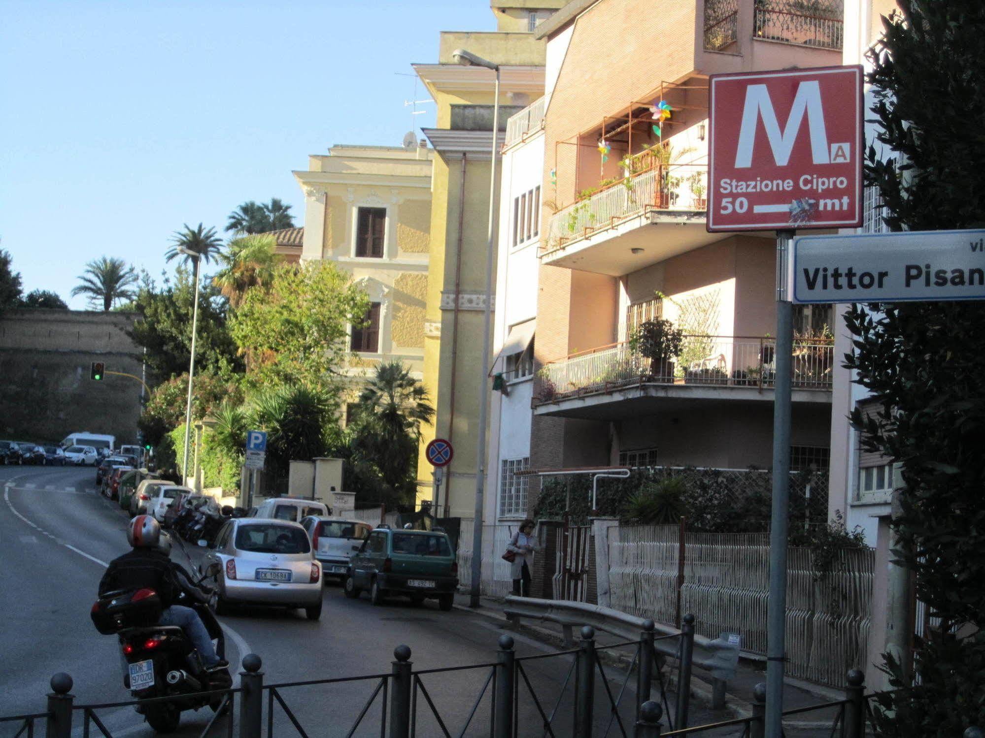Bed and Breakfast Le Cupole Roma Exterior foto