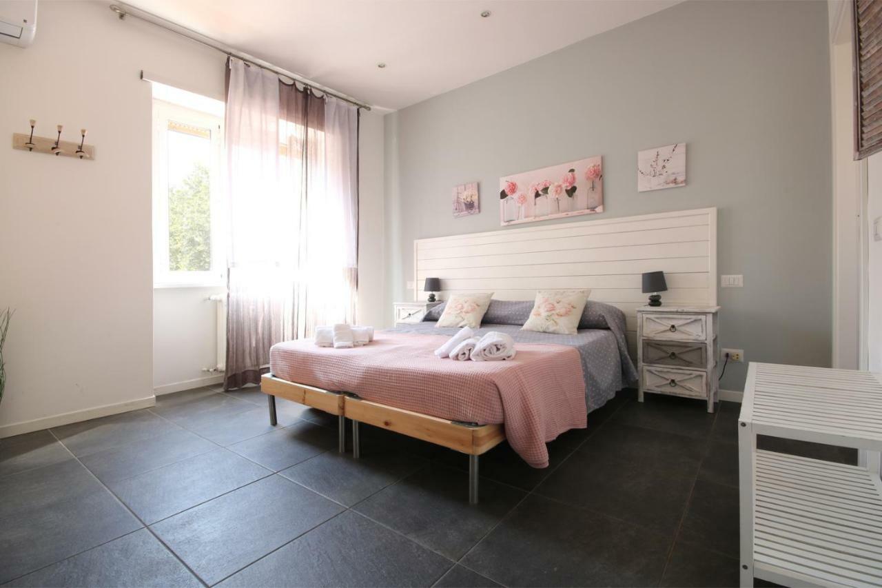 Bed and Breakfast Le Cupole Roma Exterior foto