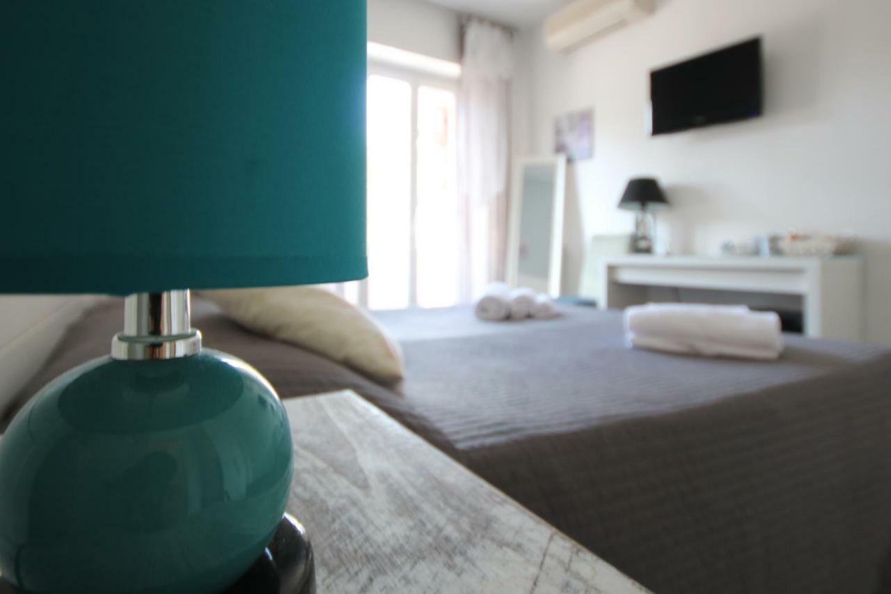 Bed and Breakfast Le Cupole Roma Exterior foto